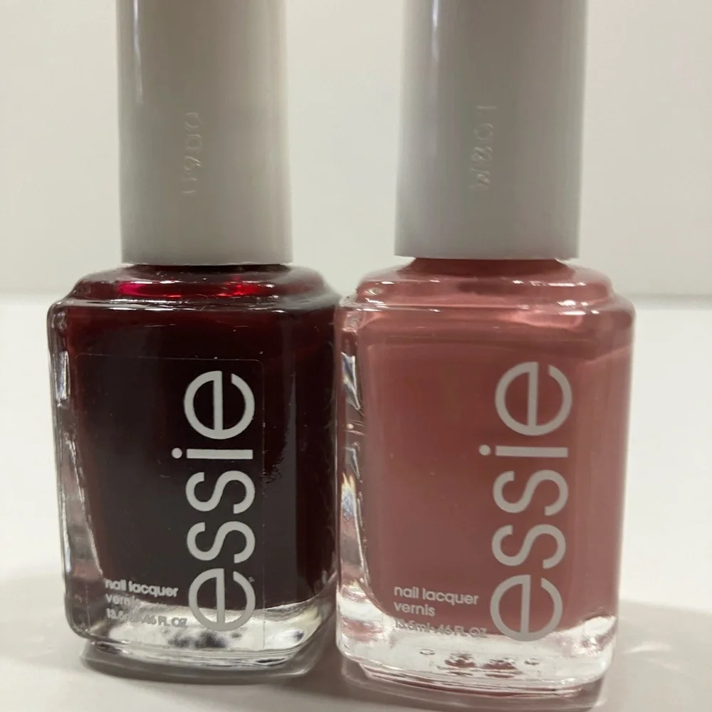 Essie Set - Picture 3 of 8